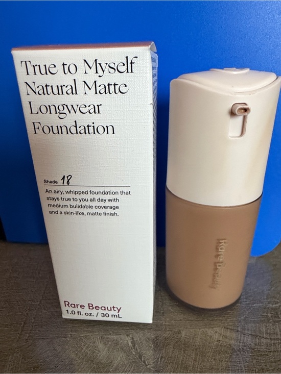 Rare Beauty Other - Rare Beauty True to Myself Natural Matte Fdn shade 18